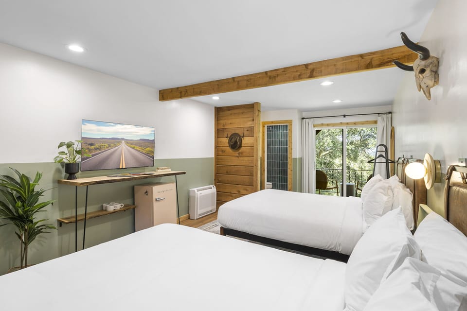 Premium Room, 2 Queen Beds, Valley View | Free WiFi, bed sheets