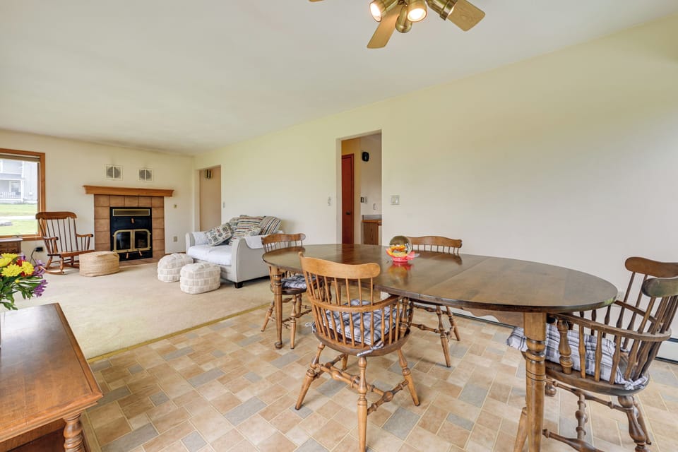 House (2 Bedrooms) | Interior