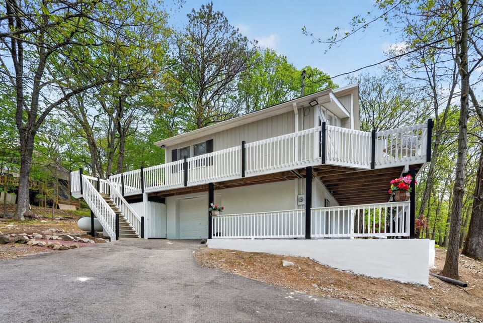 House, 3 Bedrooms | Exterior