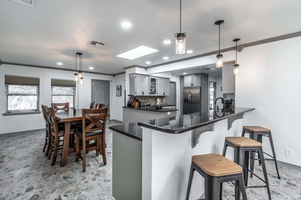 House, Multiple Beds, Pool Access, Ocean View (5401 + 5409 Ocean Dr) | Private kitchen