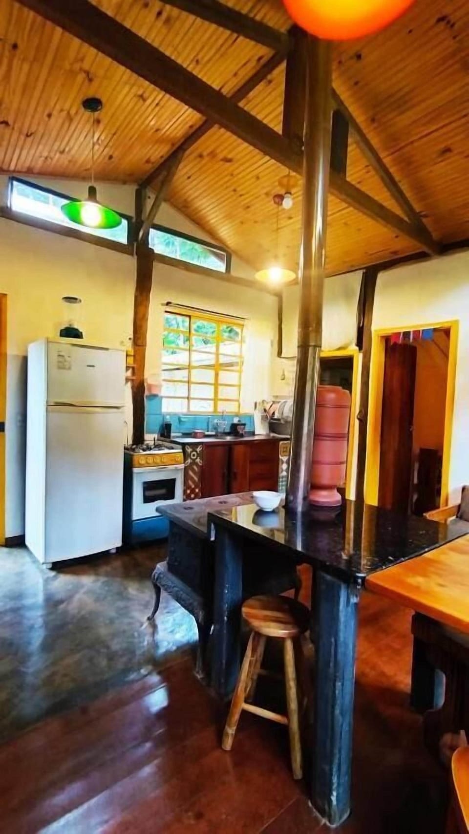 House, Balcony, Garden View | Private kitchen