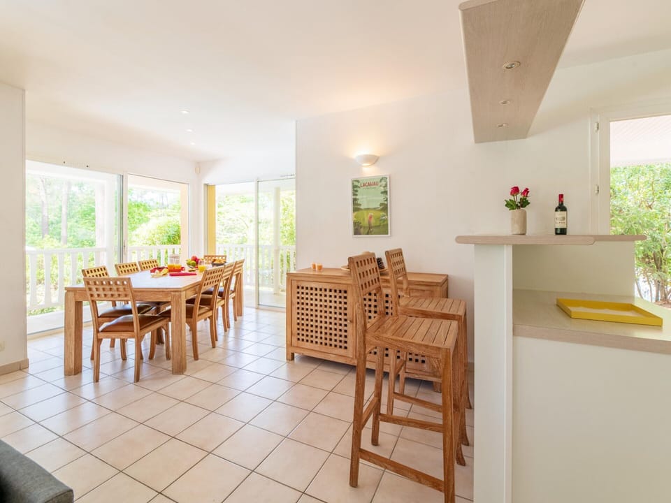 Villa | Dining