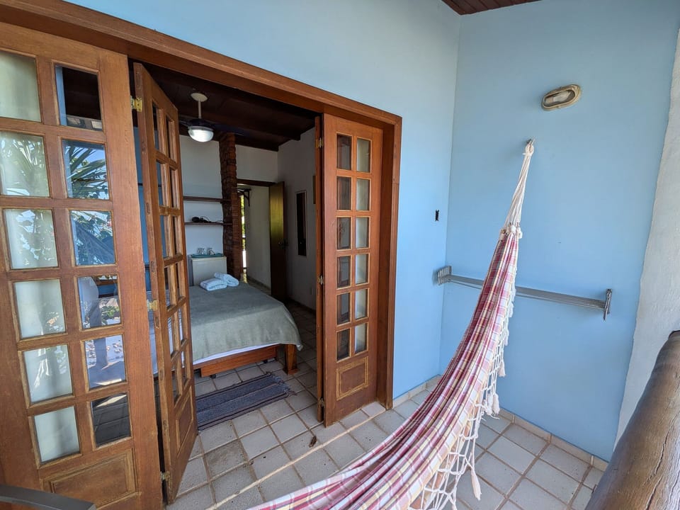 Suite, Multiple Beds, Sea View | Individually decorated, free WiFi, bed sheets