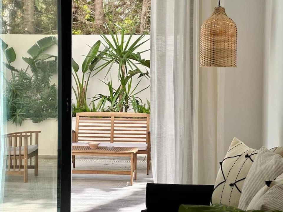 Apartment, 1 Bedroom, Terrace | Living area