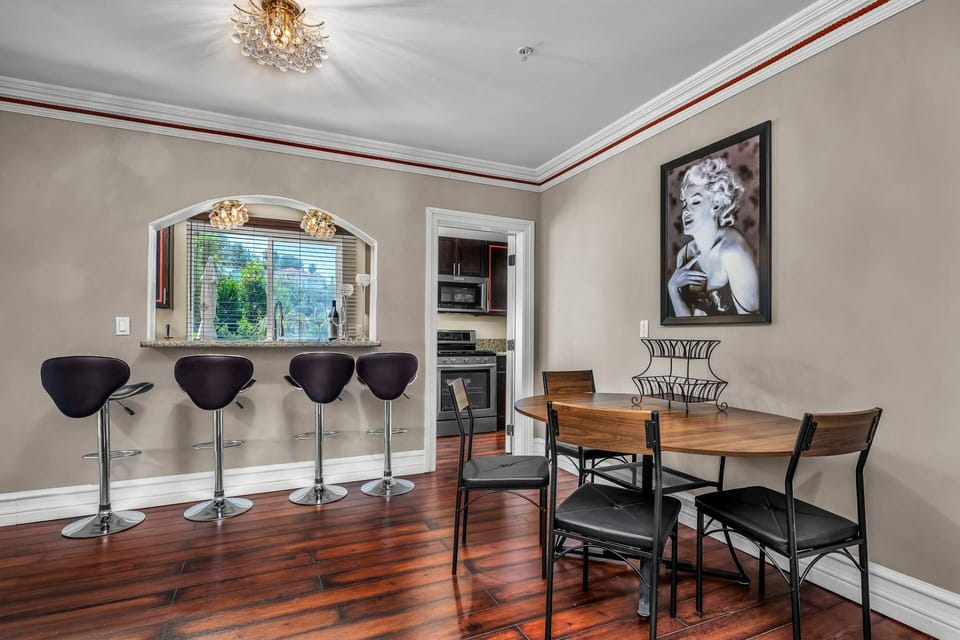 Dining room area