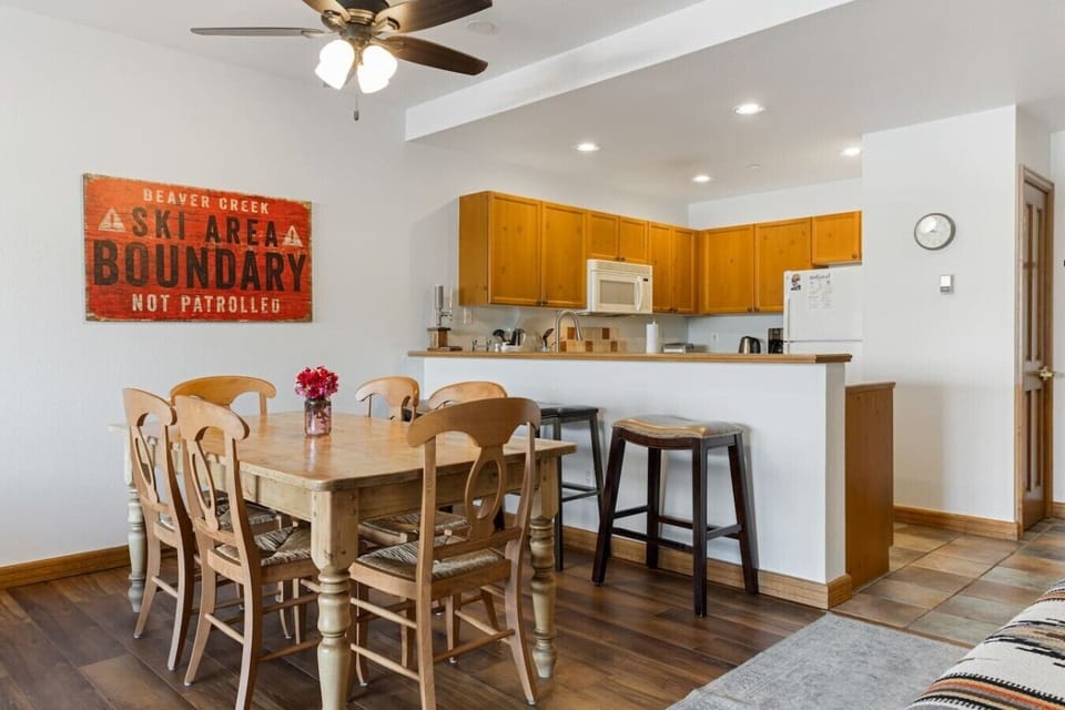 6 person dining table