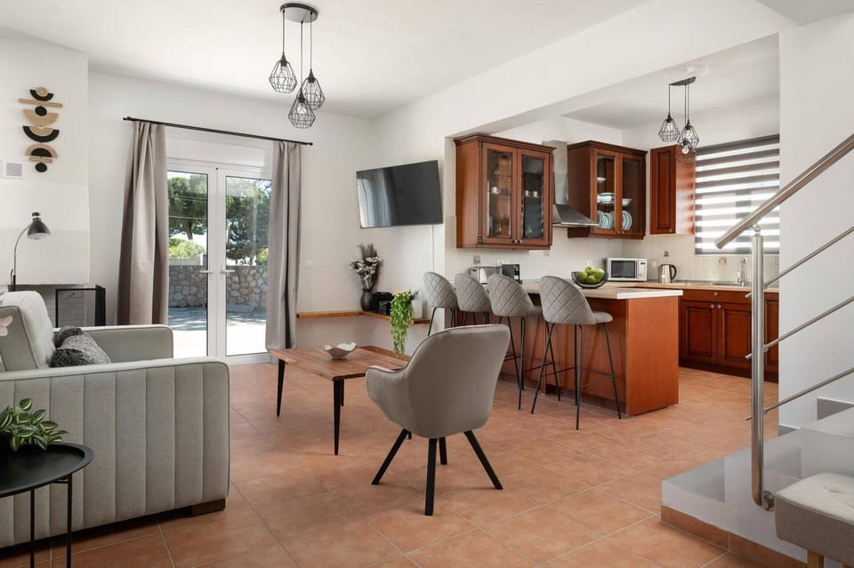 Villa Avia Pefkos image