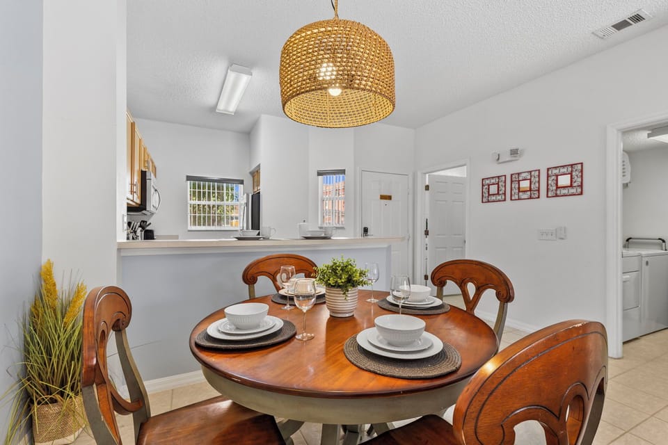 House (3 Bedrooms) | Property amenity