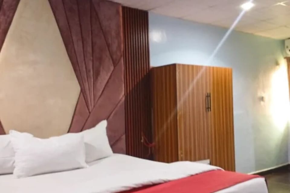 Standard Single Room | Free WiFi