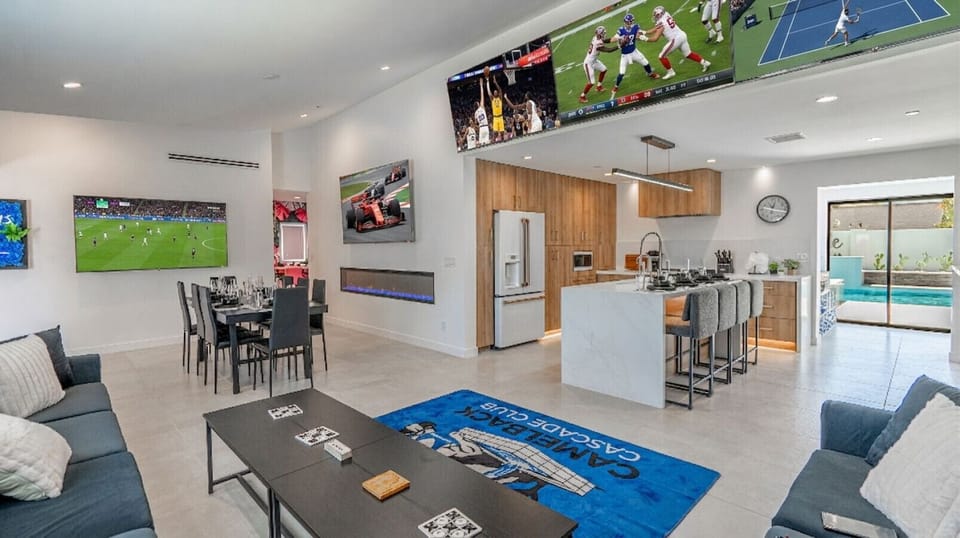 8 TVs, Kitchen, Living Room, Dining Room