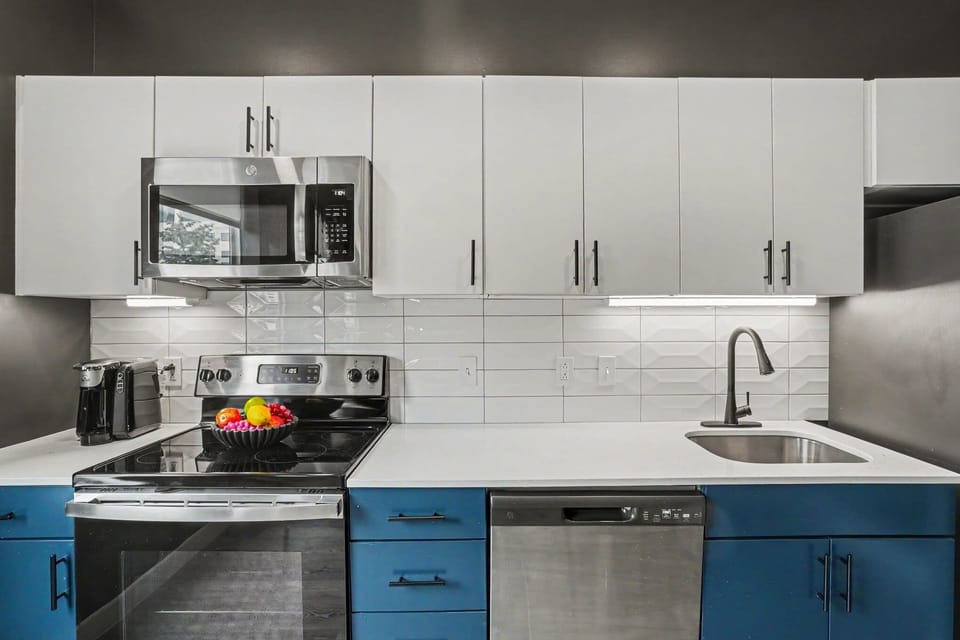 Fully equipped kitchen stocked with your basic cooking essentials and stainless steel appliances