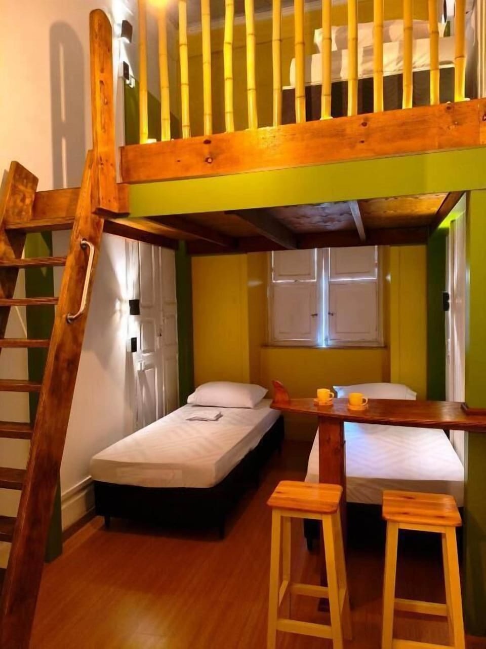 Abacaxi | Blackout drapes, soundproofing, iron/ironing board, free WiFi