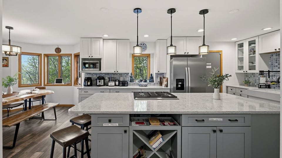 House (3 Bedrooms) | Interior