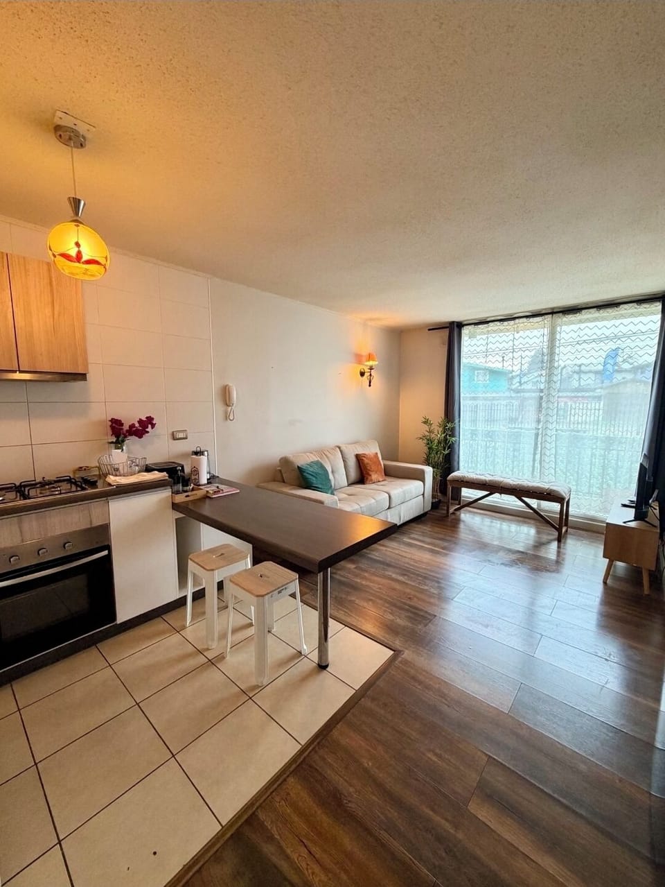 Superior Apartment, Garden View | Living area