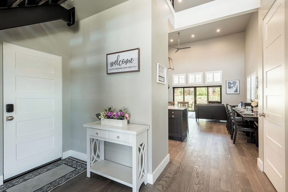 Front and garage entryway