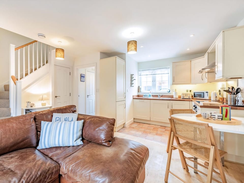 Open plan living space | Saltmarsh Cottage, Camber