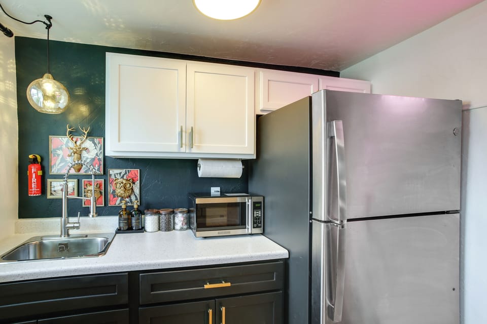Unit 1 | Kitchenette