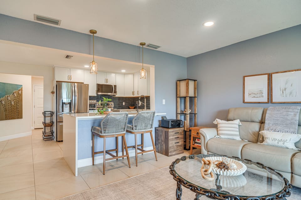 Kitchen & Back Living Room