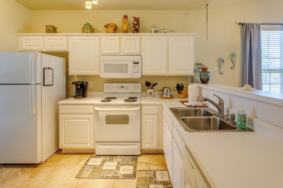 Kitchen | Dishwasher | Washer/Dryer