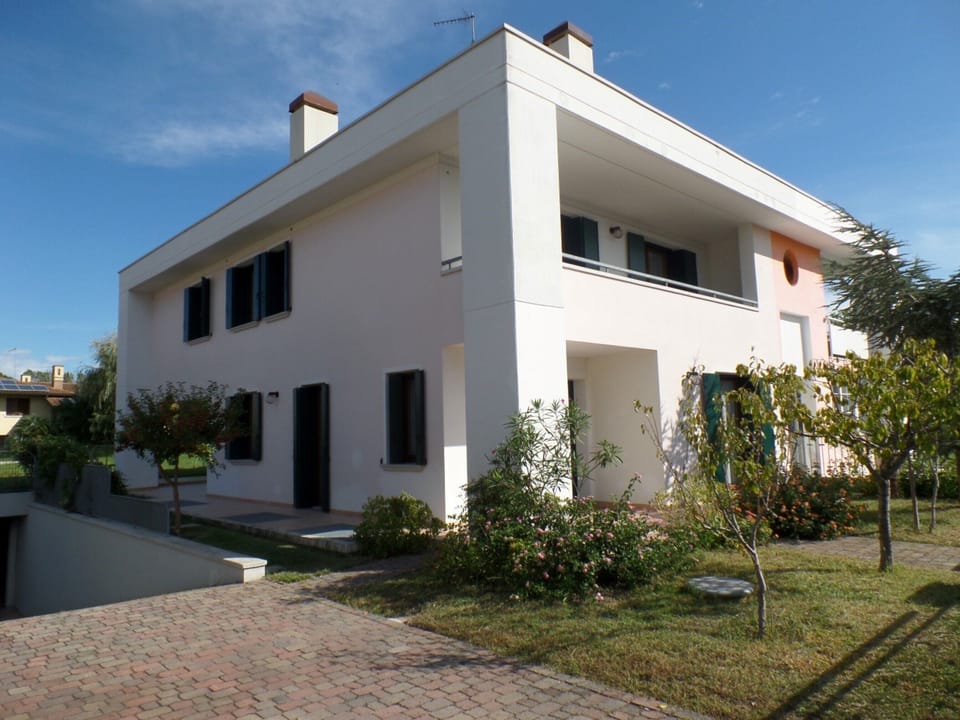 Villa, 3 Bedrooms, Patio, Garden View | Exterior