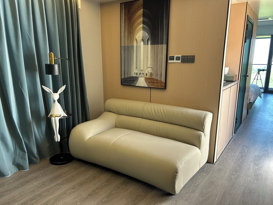 Junior Double Room | Living area | Heated floors