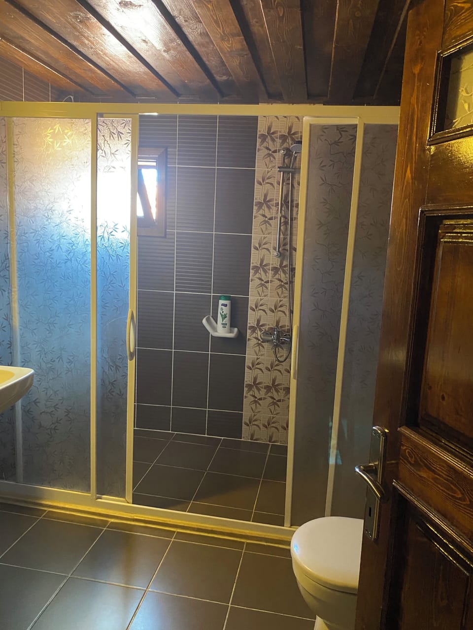Family Suite, Balcony, Garden View | Bathroom | Shower, hair dryer, towels, soap