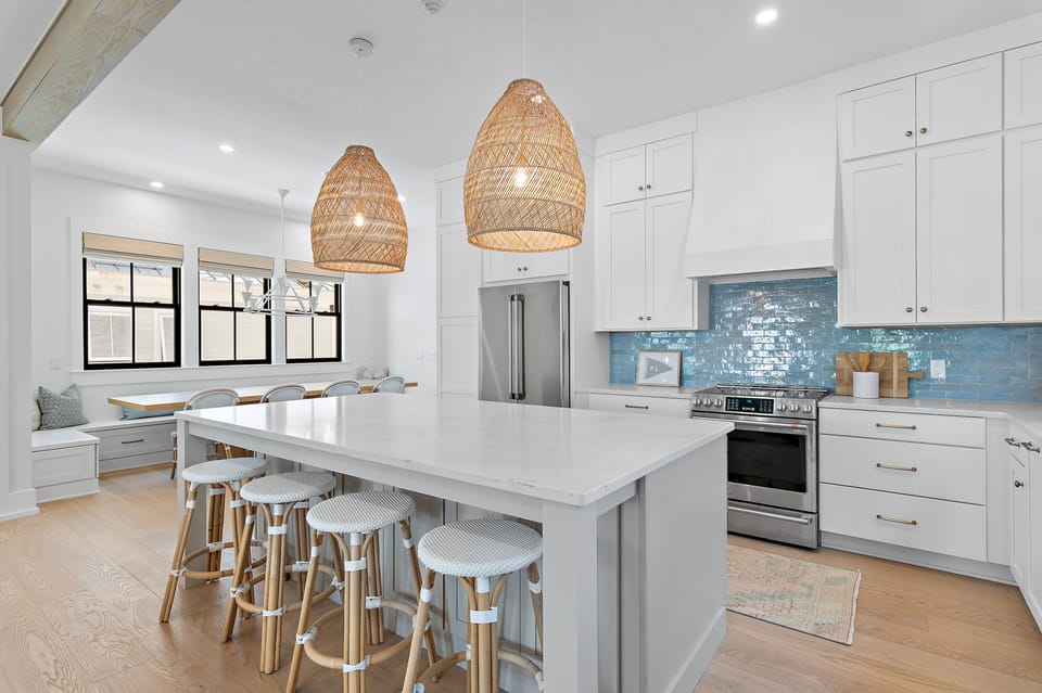 The Good Place - Carillon Beach - 1st Floor - Kitchen