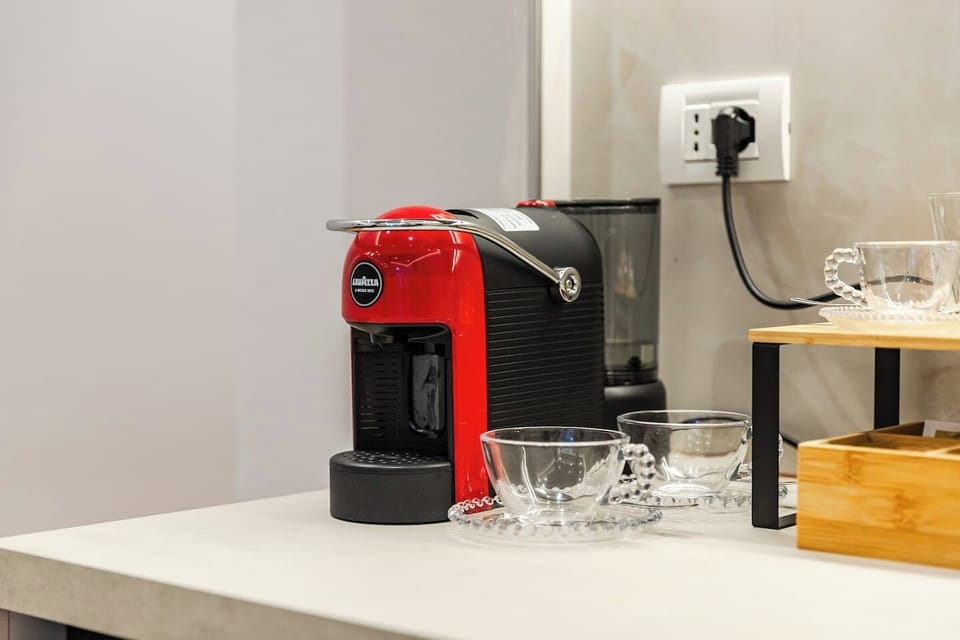 Fully-equipped kitchen details