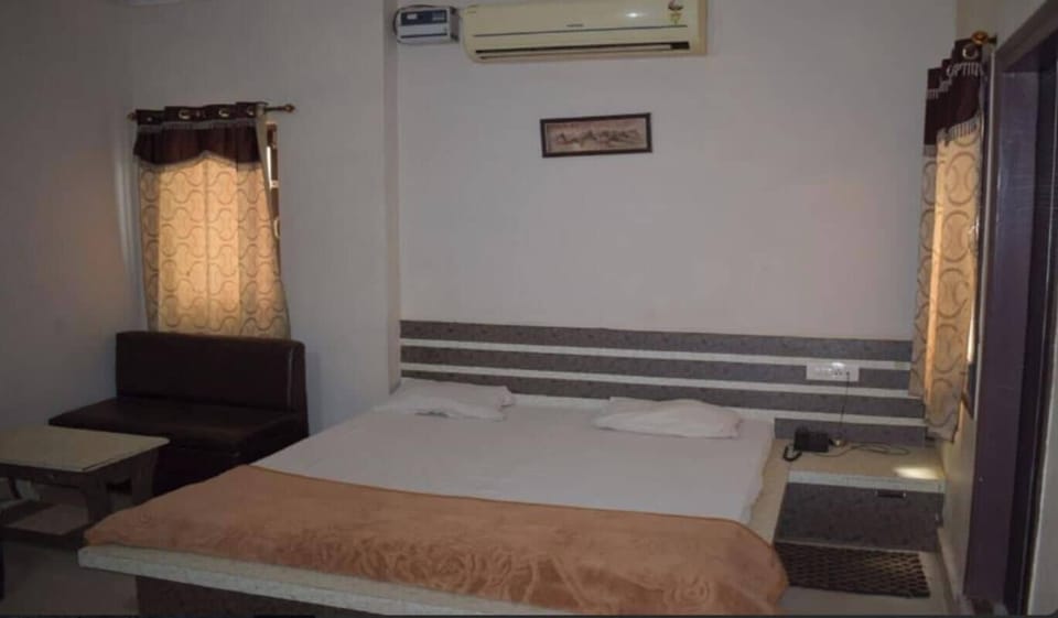 Deluxe Room | Free WiFi