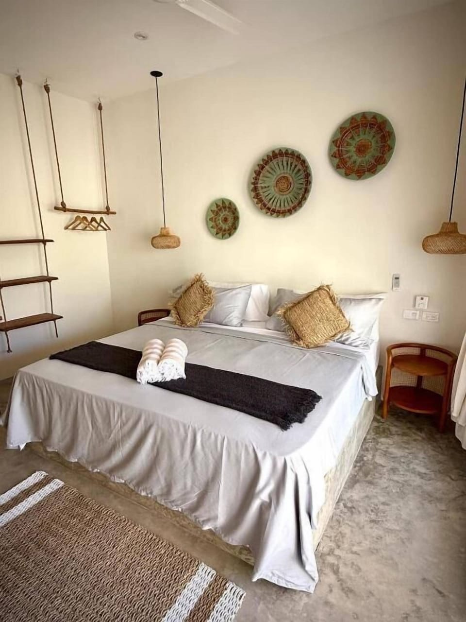 Double Room, Patio, Garden View | In-room safe, desk, blackout drapes, iron/ironing board