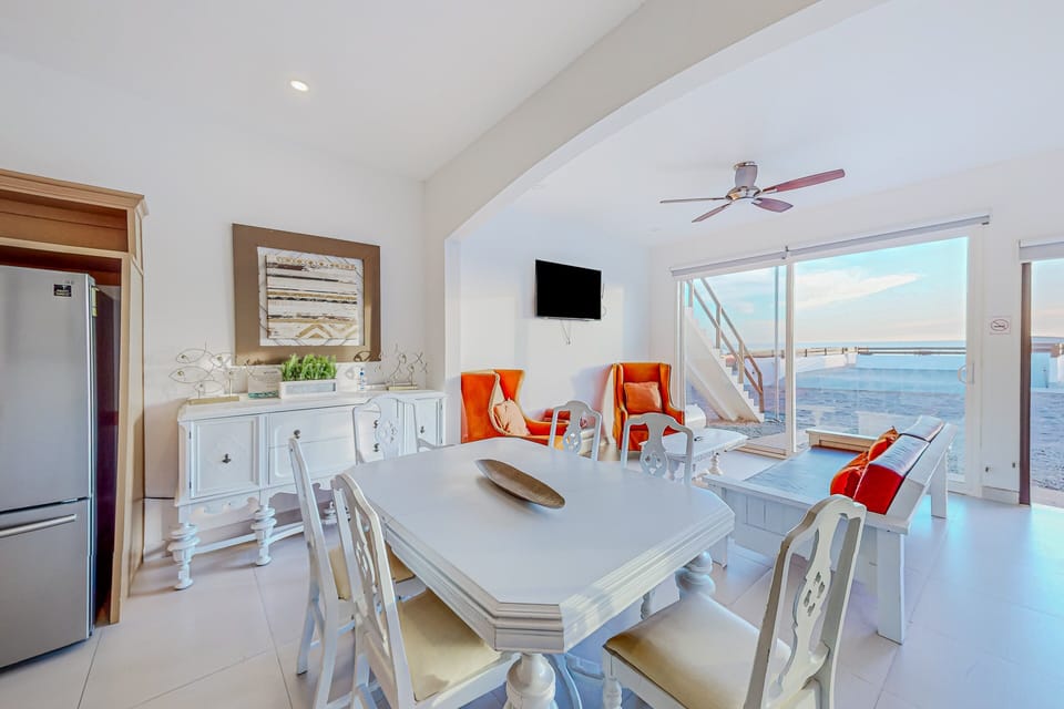 House, Multiple Beds, Partial Ocean View (Casa Terra 38 - Playa Arcangel) | Dining
