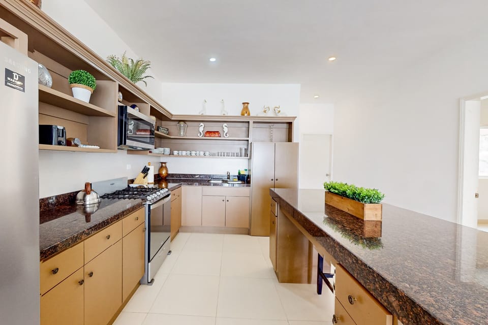 House, Multiple Beds, Kitchen, Partial Ocean View (Casa Marron 37 - Playa Arcangel) | Private kitchen