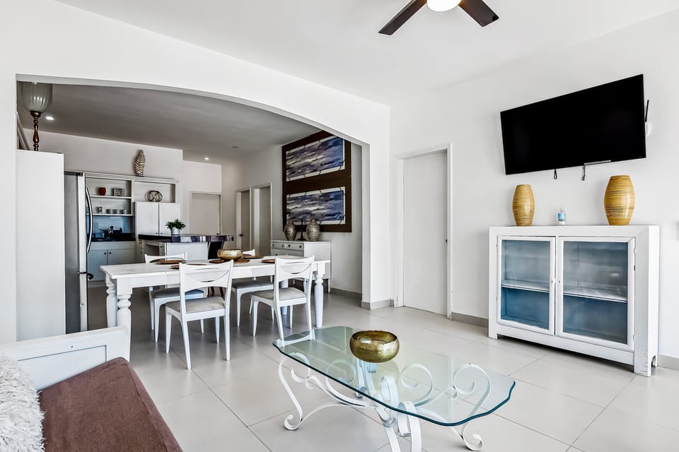 Villa, Multiple Beds, Patio, Partial Ocean View (Casa Capri 39 - Playa Arcangel) | Dining