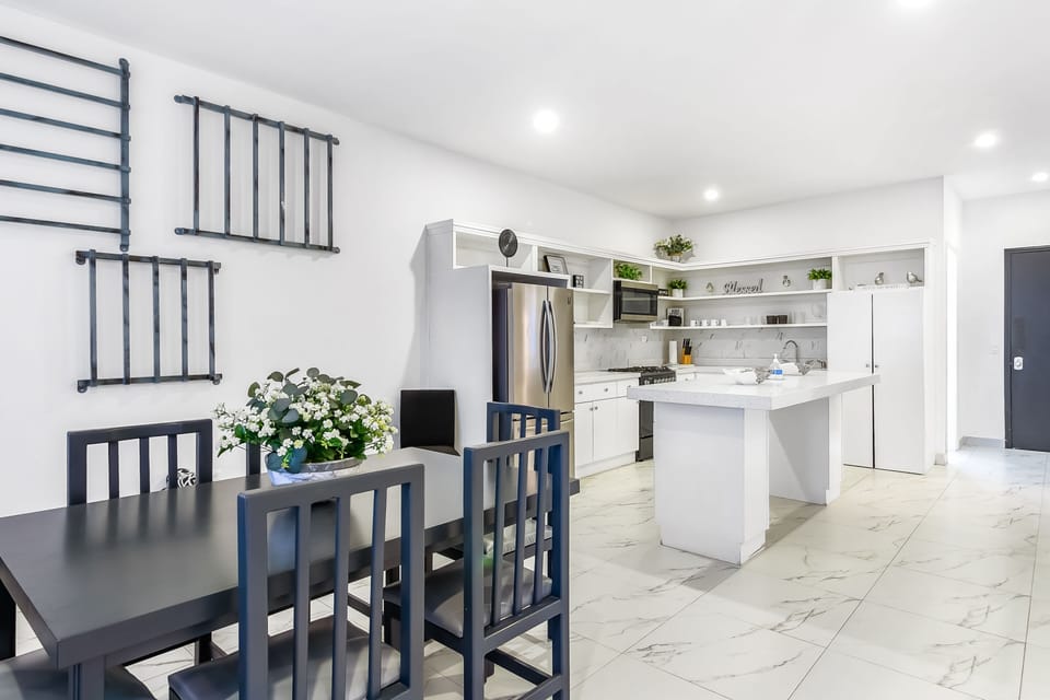 House, Multiple Beds, Patio, Partial Ocean View (Casa Calcata 21 - Playa Arcangel) | Dining