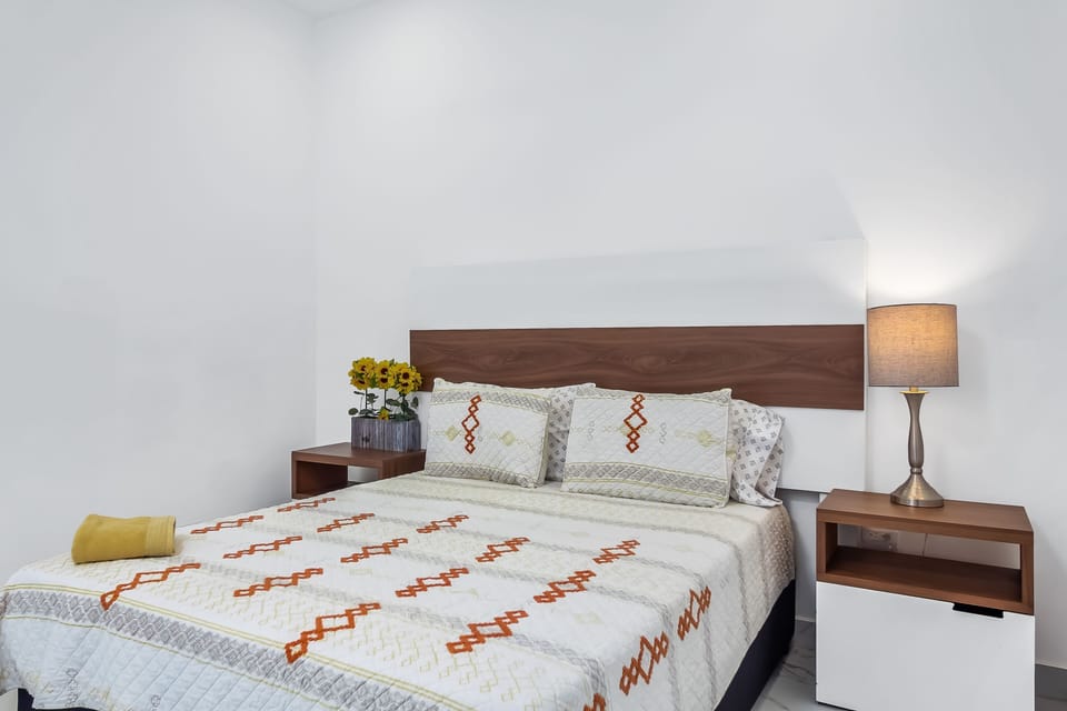 Villa, Multiple Beds, Kitchen, Partial Ocean View (Casa Arcilla 18 - Playa Arcangel) | 3 bedrooms, individually decorated, individually furnished, bed sheets