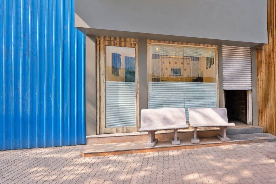 House | Reception