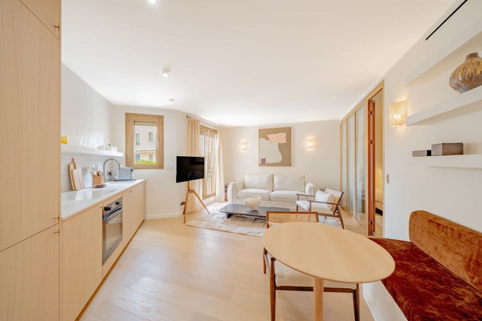 Apartment | Living area