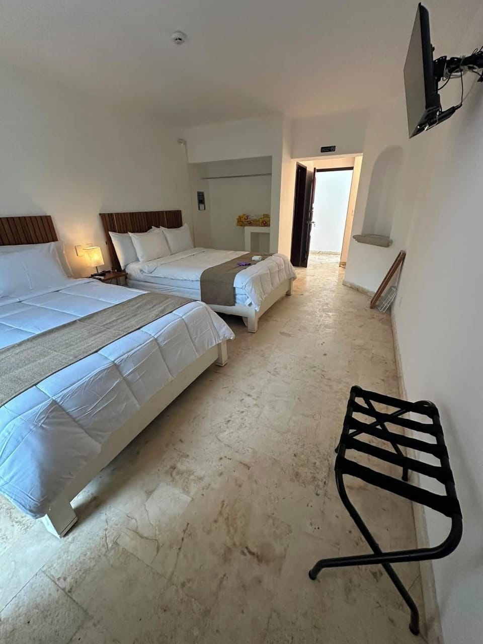 Basic Double Room | Free WiFi
