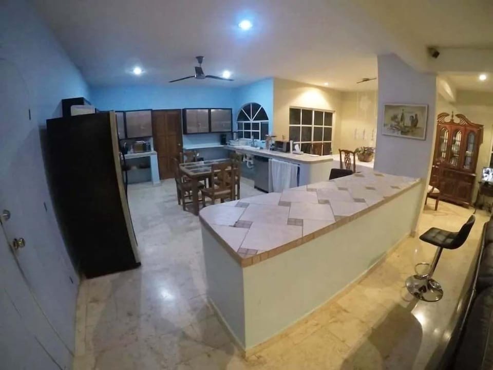 Basic Double Room | Private kitchen