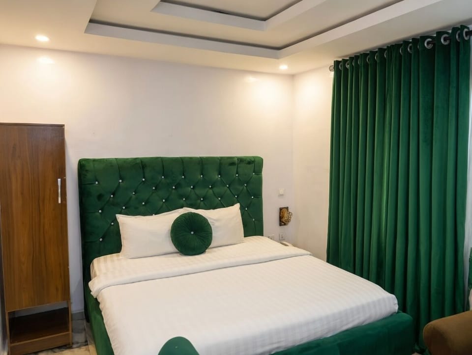 Deluxe Single Room | Desk, laptop workspace, WiFi (free)