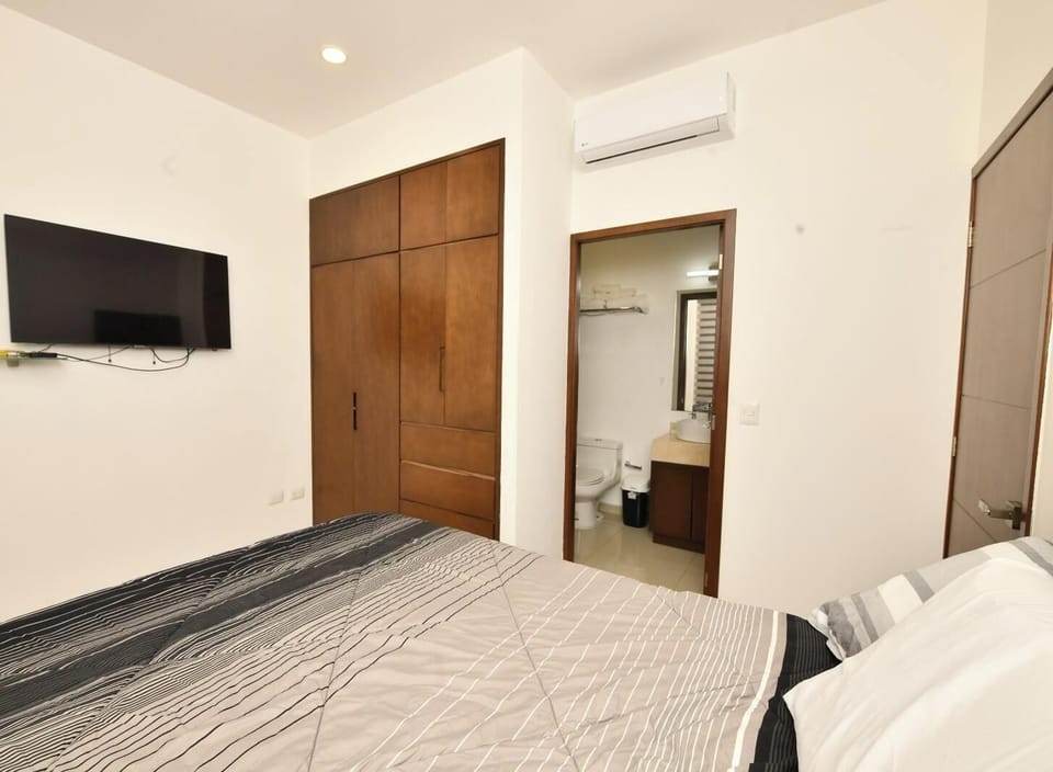 Blackout drapes, iron/ironing board, free WiFi