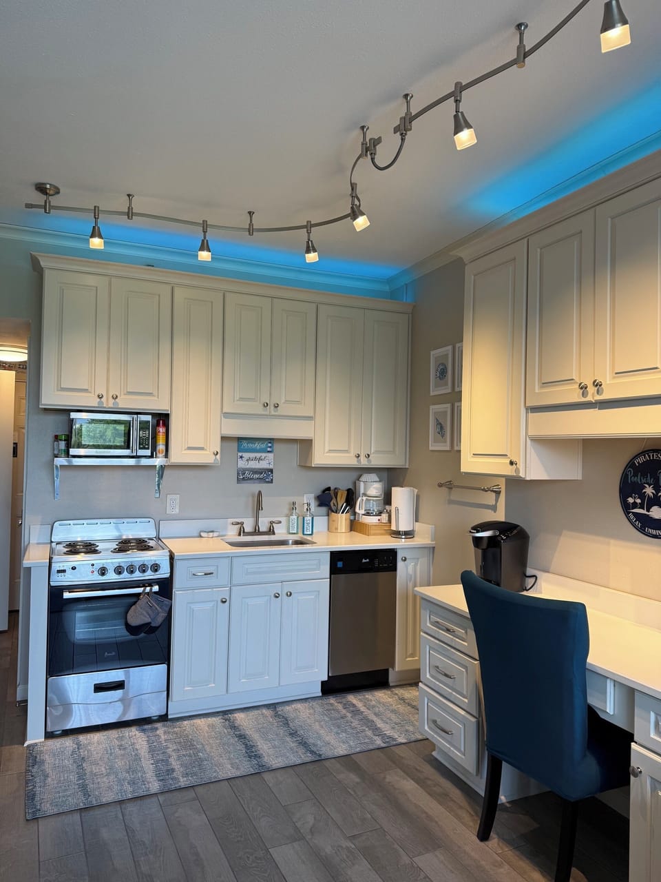 Fully equipped kitchen with everything needed for short or extended stays.