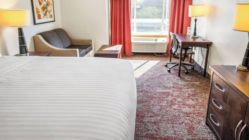 Wake up to daylight, then settle in at the work desk.