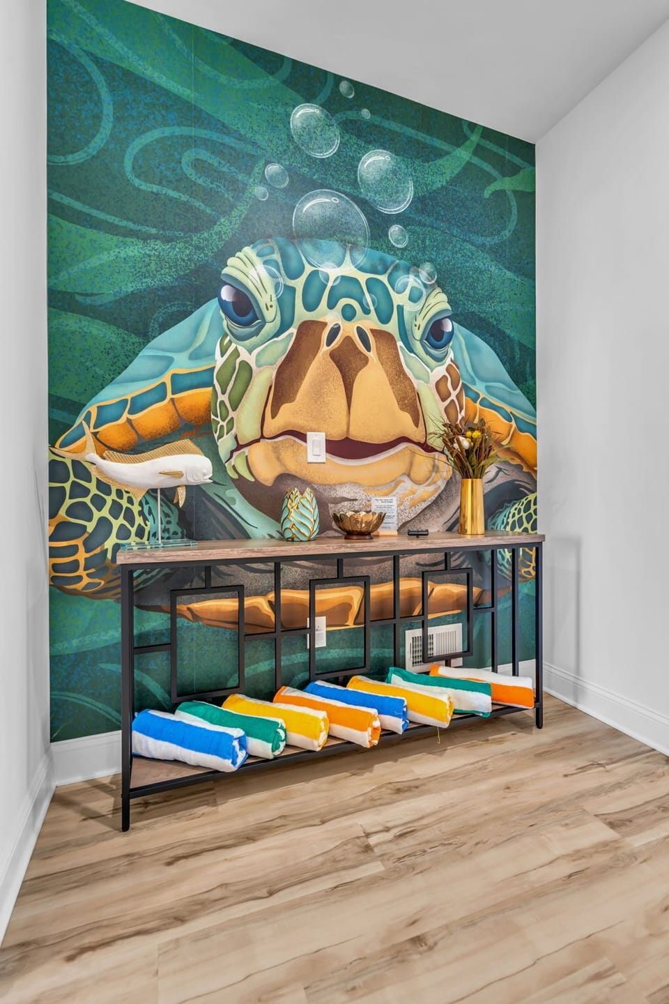 Bold sea turtle mural creates a fun, unforgettable coastal welcome