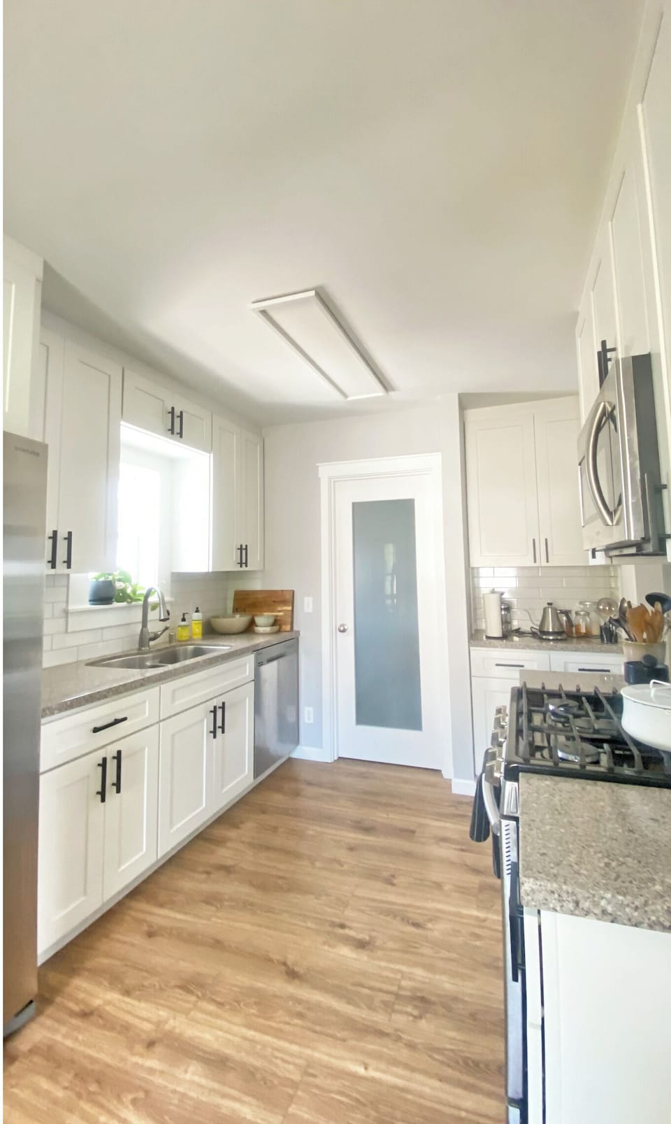 Bright sunny kitchen 