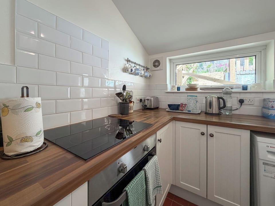 Kitchen | Ivy Cottage, Beaumaris