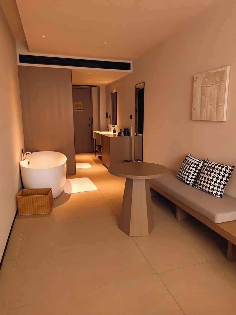 Comfort Double Room, City View | Desk, laptop workspace, blackout drapes, soundproofing