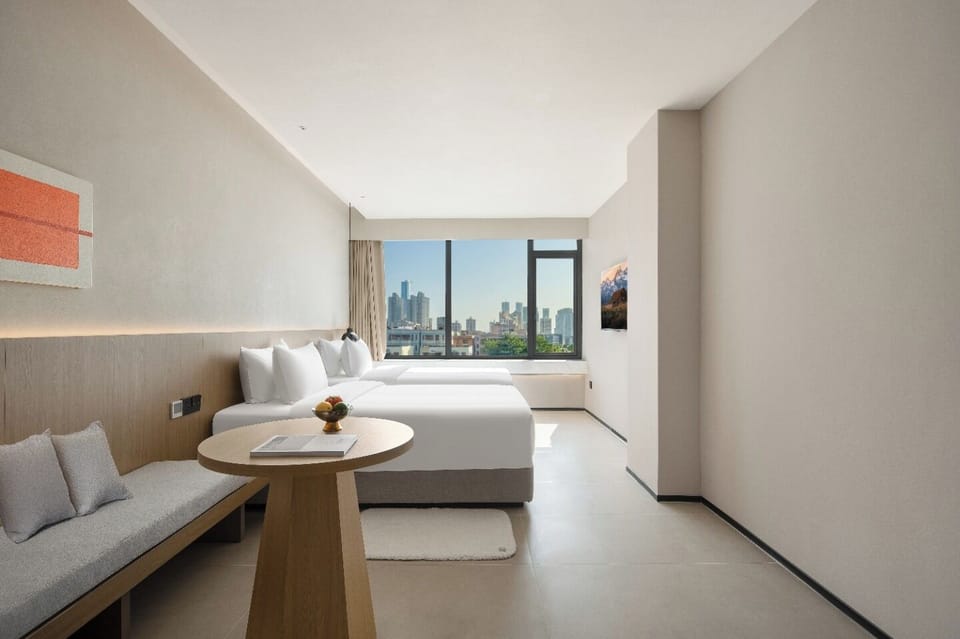 Luxury Twin Room, City View | View from room
