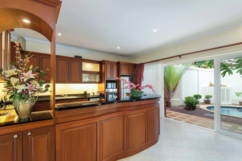 Villa, 2 Bedrooms, Private Pool, Pool View | Interior