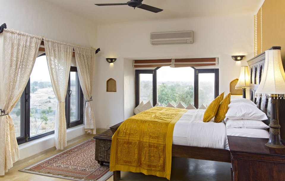1 bedroom, premium bedding, minibar, in-room safe